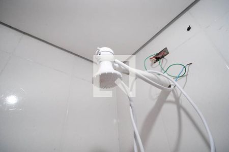 Banheiro de apartamento à venda com 2 quartos, 56m² em Vila Dalila, São Paulo