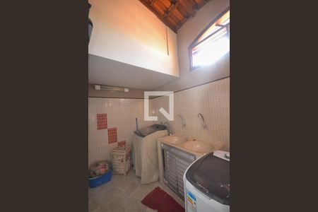 Área de Serviço de casa para alugar com 4 quartos, 150m² em Engenho Pequeno, Nova Iguaçu
