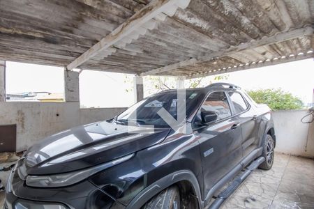 Garagem de casa à venda com 2 quartos, 277m² em Ayrosa, São Paulo