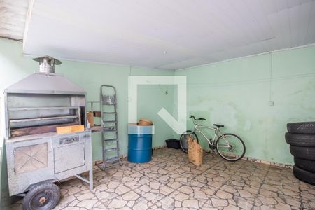 Espaço Multiuso de casa à venda com 2 quartos, 277m² em Ayrosa, São Paulo