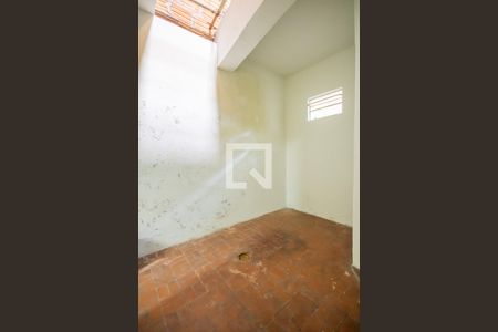 Área de Serviço - Quarto de casa para alugar com 3 quartos, 70m² em Bela Vista, Osasco