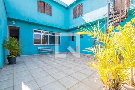 Quintal de casa para alugar com 3 quartos, 70m² em Bela Vista, Osasco