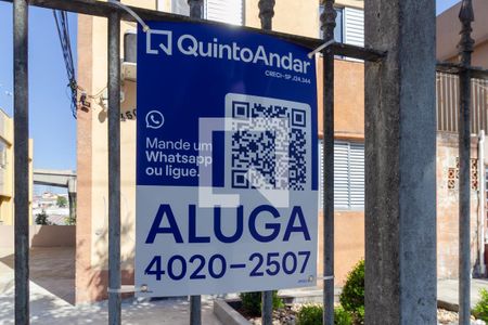 Placa de apartamento para alugar com 2 quartos, 57m² em Vila Ema, São Paulo