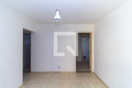 Sala de apartamento para alugar com 2 quartos, 57m² em Vila Ema, São Paulo