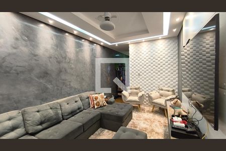 Sala de casa à venda com 3 quartos, 200m² em Ipiranga, São Paulo