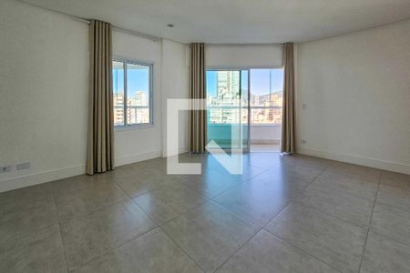 Sala de apartamento para alugar com 3 quartos, 110m² em Balneario Cidade Atlantica, Guarujá