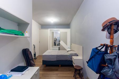 Suíte de casa para alugar com 2 quartos, 160m² em Jardim Iva, São Paulo
