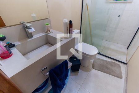 Banheiro 2 de casa para alugar com 2 quartos, 160m² em Jardim Iva, São Paulo