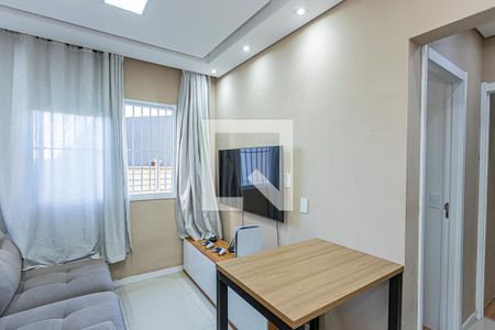 Sala, cozinha e área de serviço de apartamento para alugar com 2 quartos, 32m² em Pirituba, São Paulo