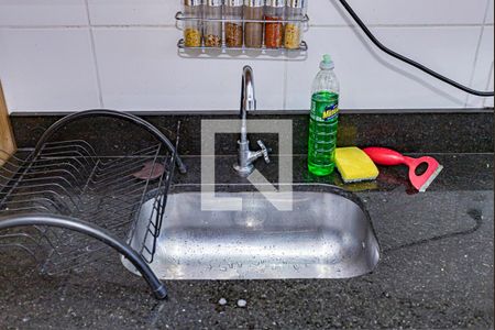 Sala, cozinha e área de serviço de apartamento para alugar com 2 quartos, 32m² em Pirituba, São Paulo