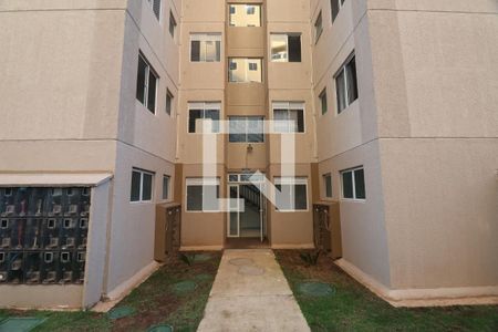 Fachada do bloco de apartamento para alugar com 2 quartos, 54m² em Fátima, Canoas