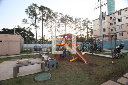 Área comum - Playground de apartamento para alugar com 2 quartos, 54m² em Fátima, Canoas