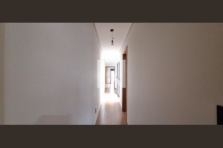 Corredor de casa à venda com 3 quartos, 200m² em Cerâmica, São Caetano do Sul