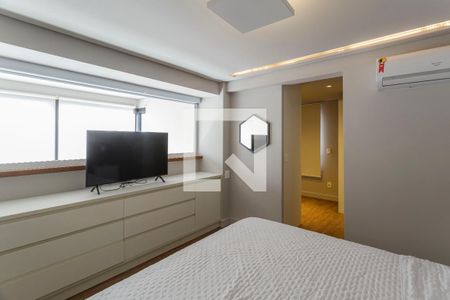 Suíte de apartamento para alugar com 1 quarto, 70m² em Vila Olímpia, São Paulo
