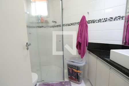 Banheiro da Suíte de apartamento para alugar com 2 quartos, 84m² em Vila Carrão, São Paulo