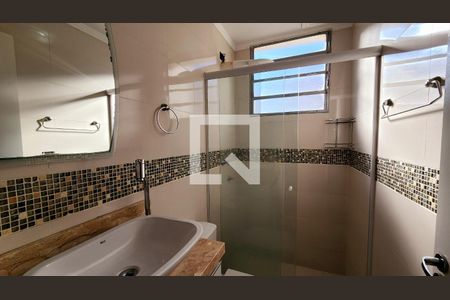 Banheiro de apartamento à venda com 2 quartos, 58m² em Recanto Quarto Centenario, Jundiaí