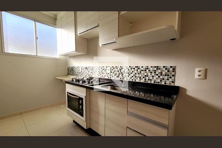 Cozinha e Área de Serviço de apartamento à venda com 2 quartos, 58m² em Recanto Quarto Centenario, Jundiaí