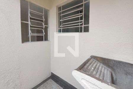 Área de Serviço de casa para alugar com 2 quartos, 138m² em Vila Joaquim Inacio, Campinas