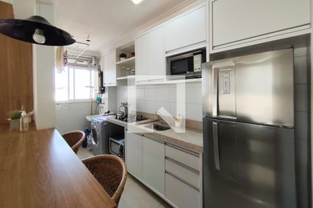 Cozinha de apartamento à venda com 2 quartos, 77m² em Parque Industrial, Campinas