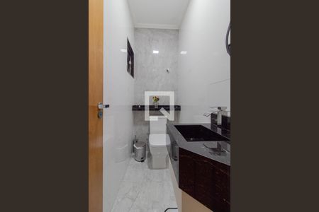 Lavabo de casa à venda com 3 quartos, 135m² em Vila Feliz, São Paulo