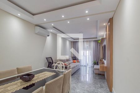 Sala de casa à venda com 3 quartos, 135m² em Vila Feliz, São Paulo