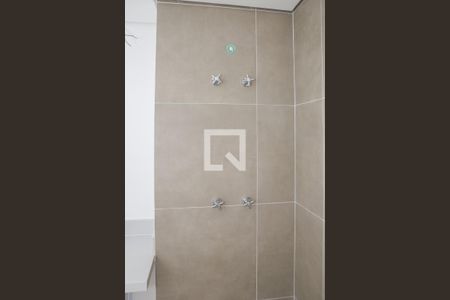 Banheiro de apartamento à venda com 1 quarto, 41m² em Jardim Vera Cruz, São Paulo