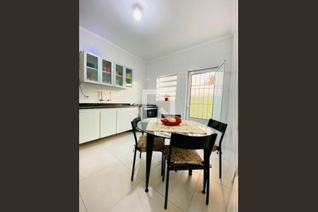 Foto 23 de casa à venda com 5 quartos, 171m² em Vila California, São Paulo