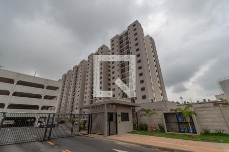 Apartamento para alugar com 55m², 2 quartos e 2 vagas Apartamento para alugar com 55m², 2 quartos e 2 vagasFachada e portaria