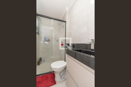 Banheiro da Suíte de apartamento para alugar com 2 quartos, 55m² em Jardim do Bosque, Hortolândia
