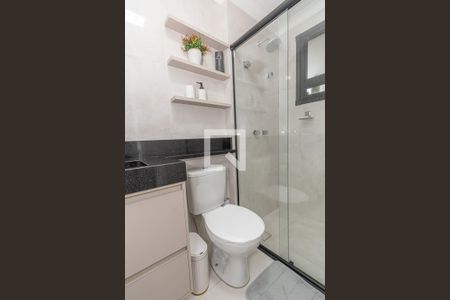 Apartamento para alugar com 55m², 2 quartos e 2 vagas Apartamento para alugar com 55m², 2 quartos e 2 vagasBanheiro