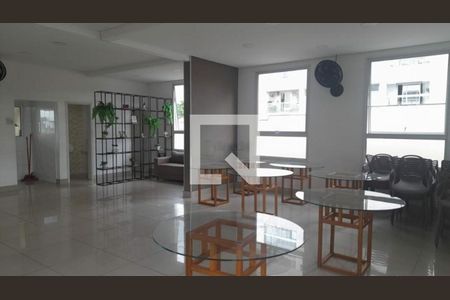 Apartamento à venda com 2 quartos, 56m² em Jardim Colorado, São Paulo