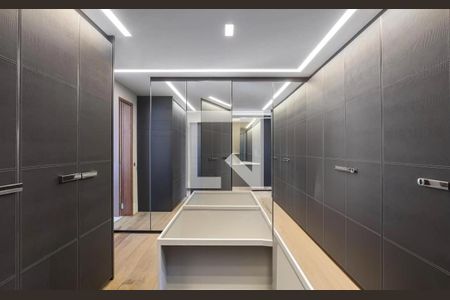 Casa de Condomínio à venda com 3 quartos, 358m² em Jardim Silvia (Zona Oeste), São Paulo