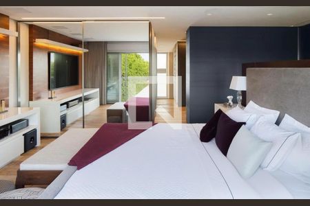 Casa de Condomínio à venda com 3 quartos, 358m² em Jardim Silvia (Zona Oeste), São Paulo