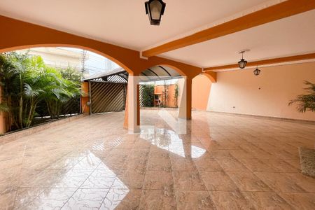 Garagem de casa à venda com 6 quartos, 380m² em Baeta Neves, São Bernardo do Campo