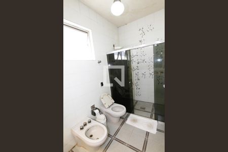 Banheiro Social de casa à venda com 5 quartos, 229m² em Prado, Belo Horizonte
