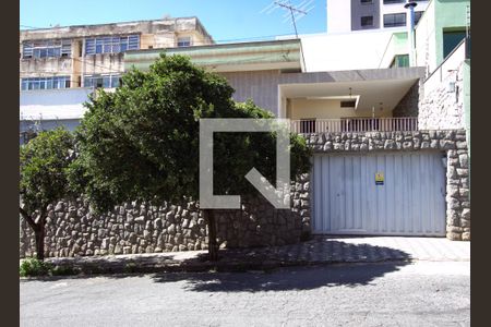 Fachada de casa à venda com 5 quartos, 229m² em Prado, Belo Horizonte