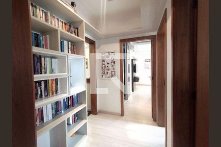 Apartamento à venda com 3 quartos, 123m² em Vila Ipiranga, Porto Alegre