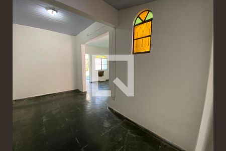 Sala/Quarto de casa para alugar com 1 quarto, 60m² em Tanque, Rio de Janeiro