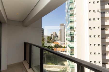 Varanda de kitnet/studio para alugar com 1 quarto, 26m² em Indianópolis, São Paulo