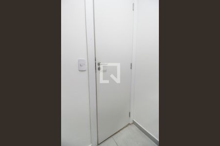 Banheiro de apartamento à venda com 1 quarto, 50m² em Vila Militar, Barueri