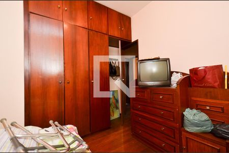Quarto 1 de apartamento para alugar com 3 quartos, 90m² em Sagrada Família, Belo Horizonte