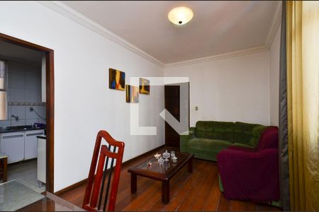 Sala de apartamento para alugar com 3 quartos, 90m² em Sagrada Família, Belo Horizonte
