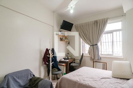 Quarto 1 de apartamento à venda com 3 quartos, 80m² em Icaraí, Niterói