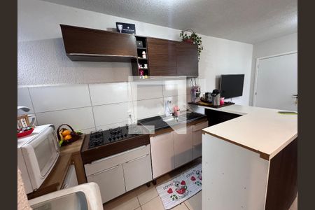 Cozinha de apartamento à venda com 2 quartos, 48m² em Feitoria, São Leopoldo