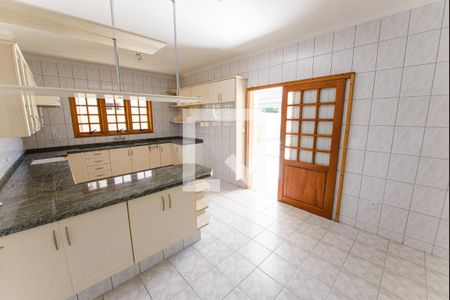 Cozinha de casa de condomínio para alugar com 4 quartos, 380m² em Esplanada Independência, Taubaté