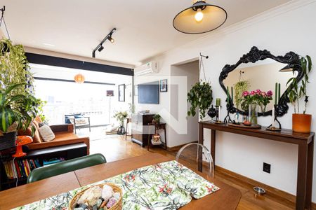 Sala de apartamento à venda com 2 quartos, 76m² em Consolação, São Paulo