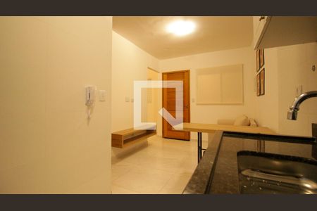 Sala/Cozinha de apartamento para alugar com 2 quartos, 35m² em Vila Ivone, São Paulo