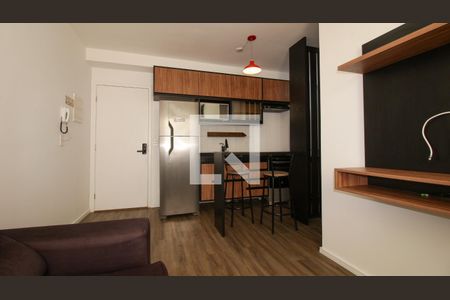 Sala de apartamento para alugar com 2 quartos, 41m² em Sítio da Figueira, São Paulo