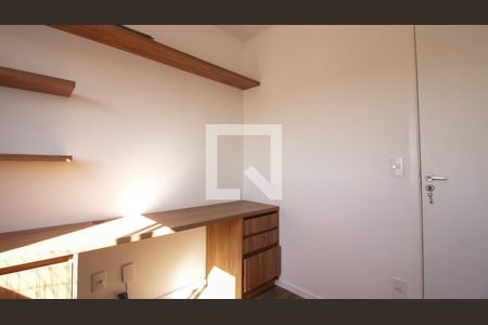 Quarto 1 de apartamento para alugar com 2 quartos, 41m² em Sítio da Figueira, São Paulo