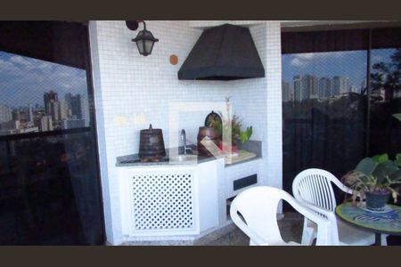 Apartamento à venda com 3 quartos, 226m² em Aclimação, São Paulo